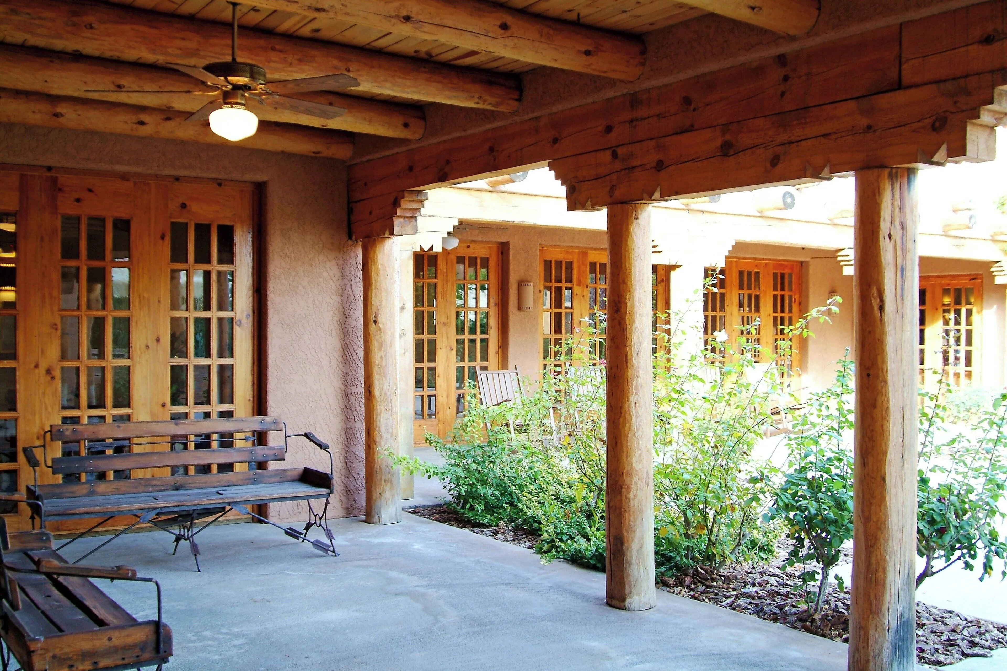 Courtyard Page at Lake Powell — photo 2