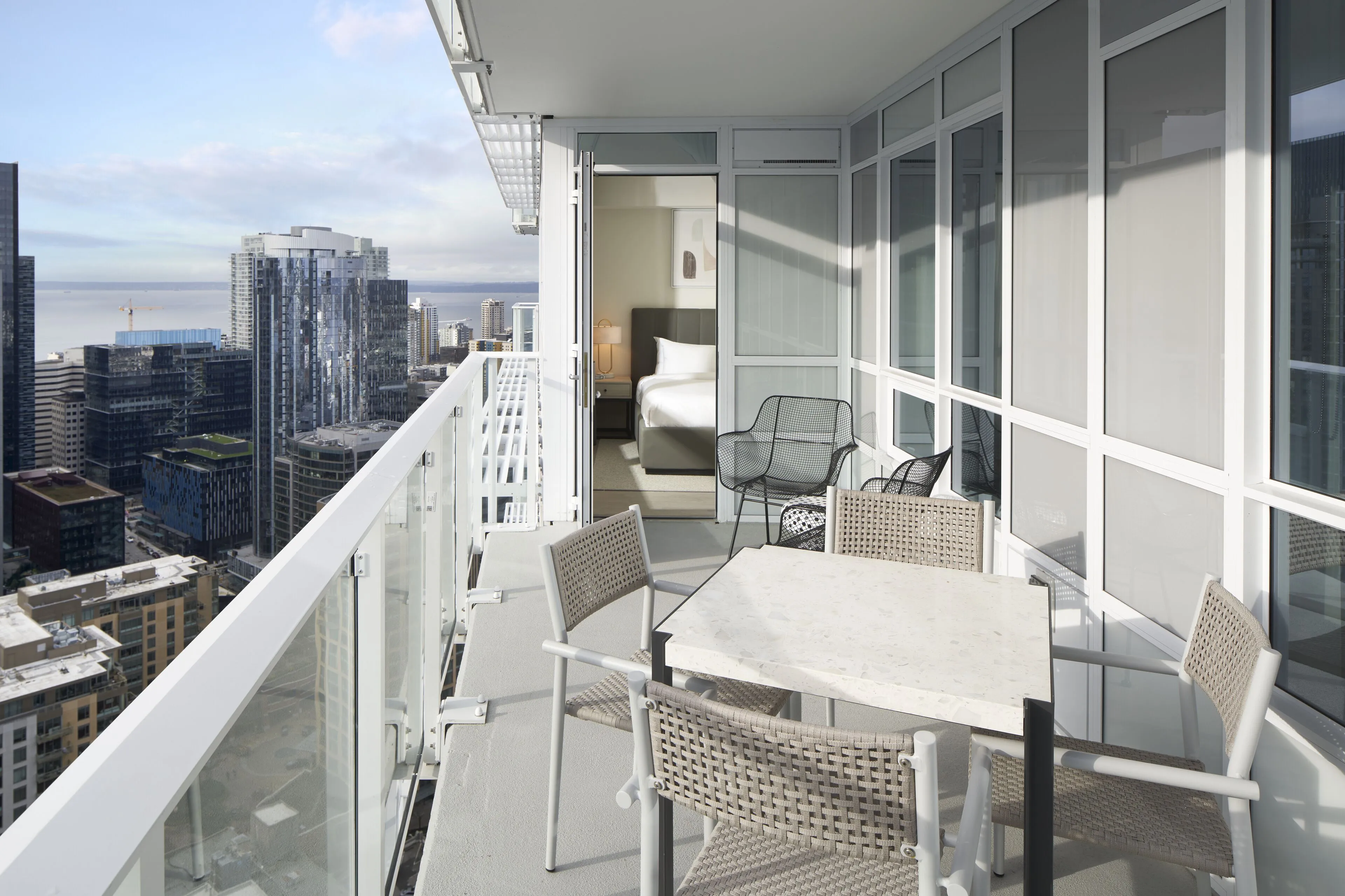 Level Seattle South Lake Union — photo 4